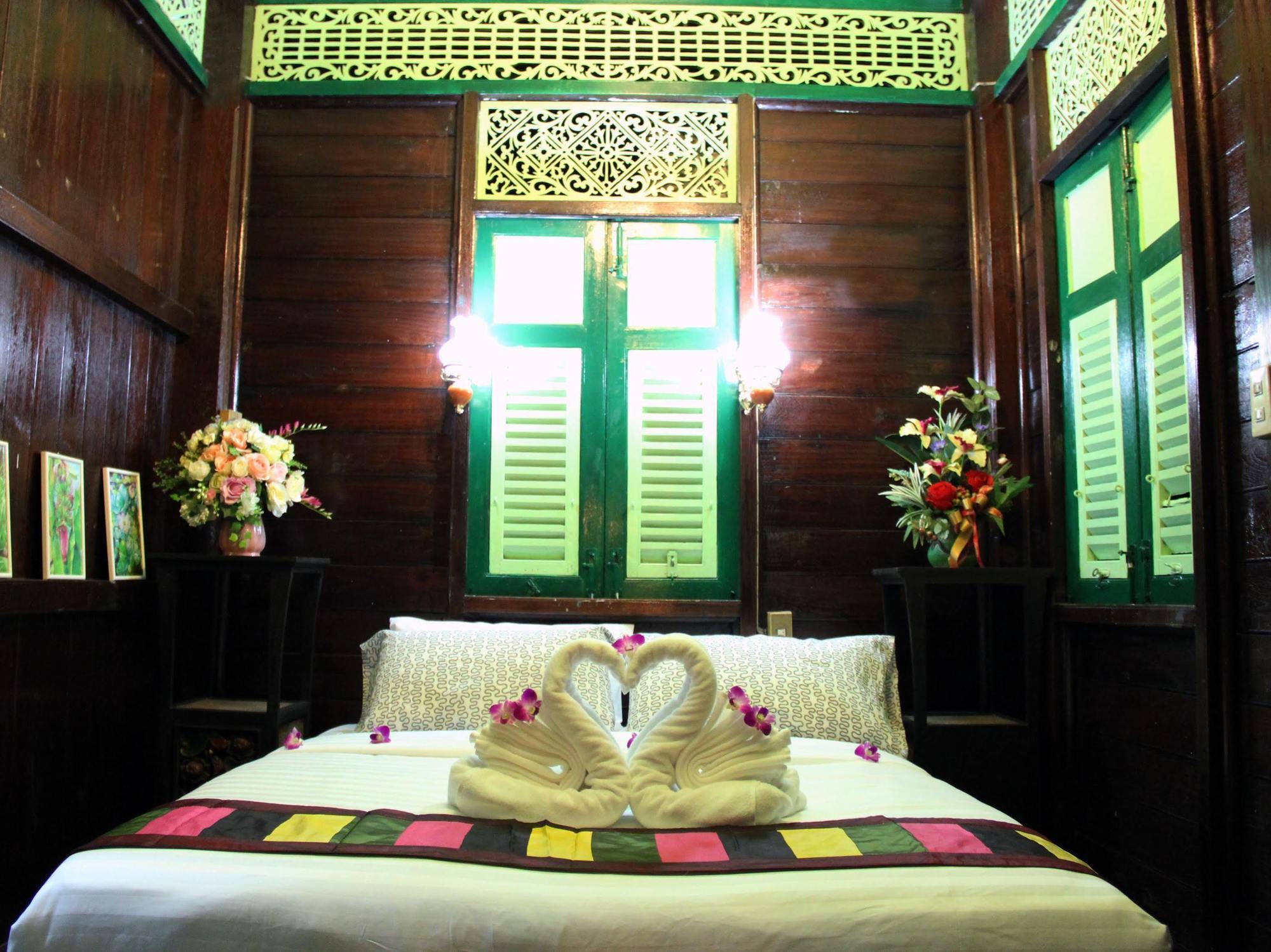 Laksameenarai Guesthouse - Hostel/Backpacker Accommodation Bangkok Eksteriør bilde